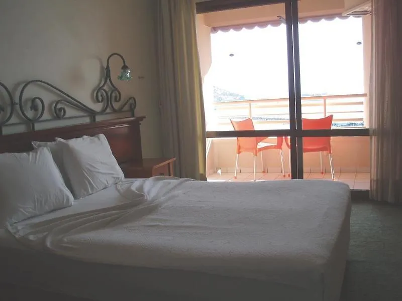 Suhan Seaport Hotel Κουσάντασι