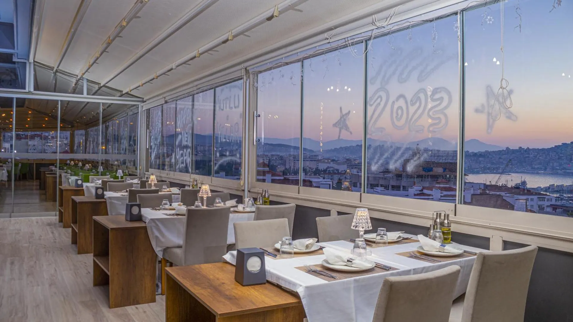 Suhan Seaport Hotel Kusadasi 4*,