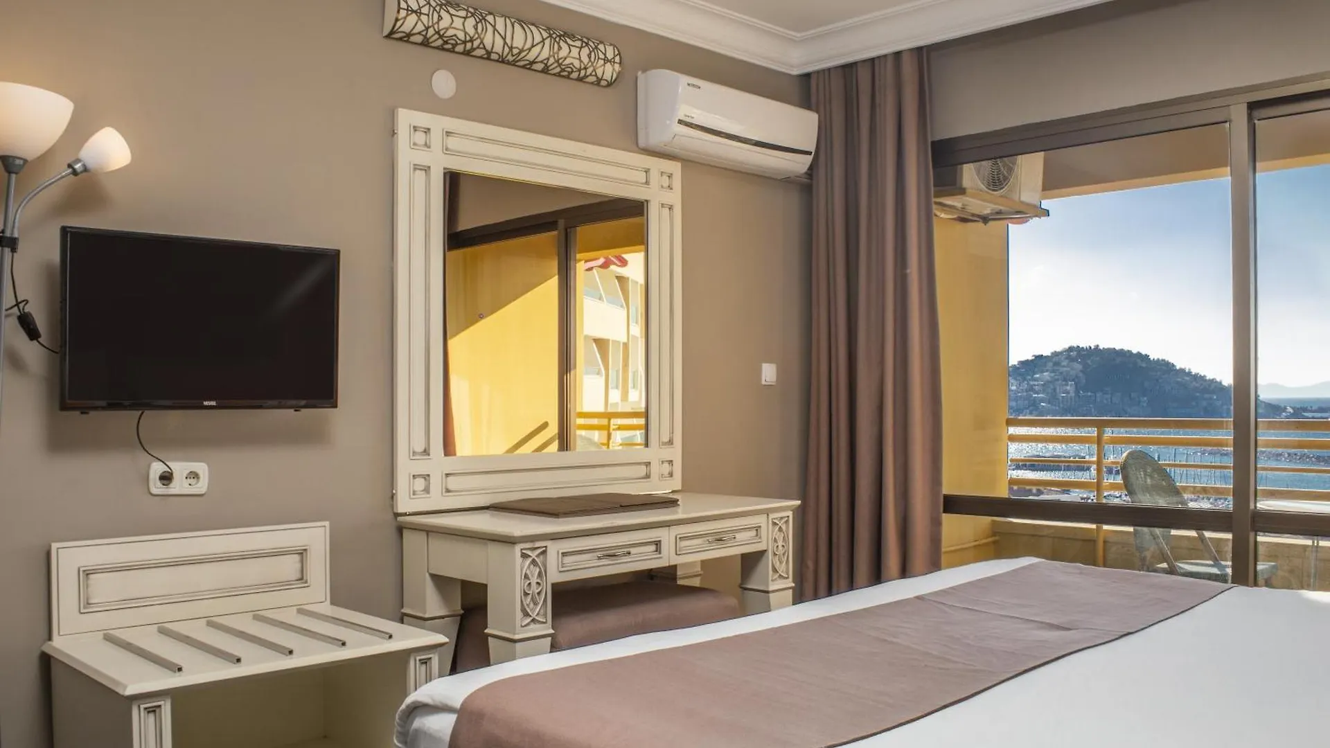 Suhan Seaport Hotel Kusadasi