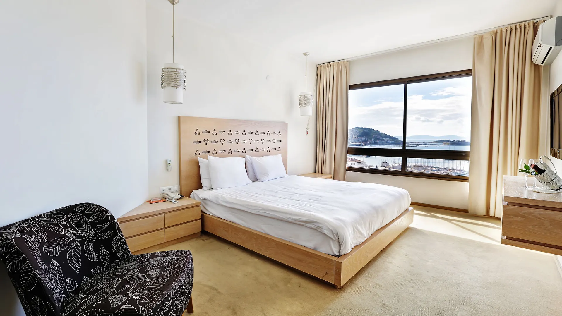 Suhan Seaport Hotel Kusadasi 4*,